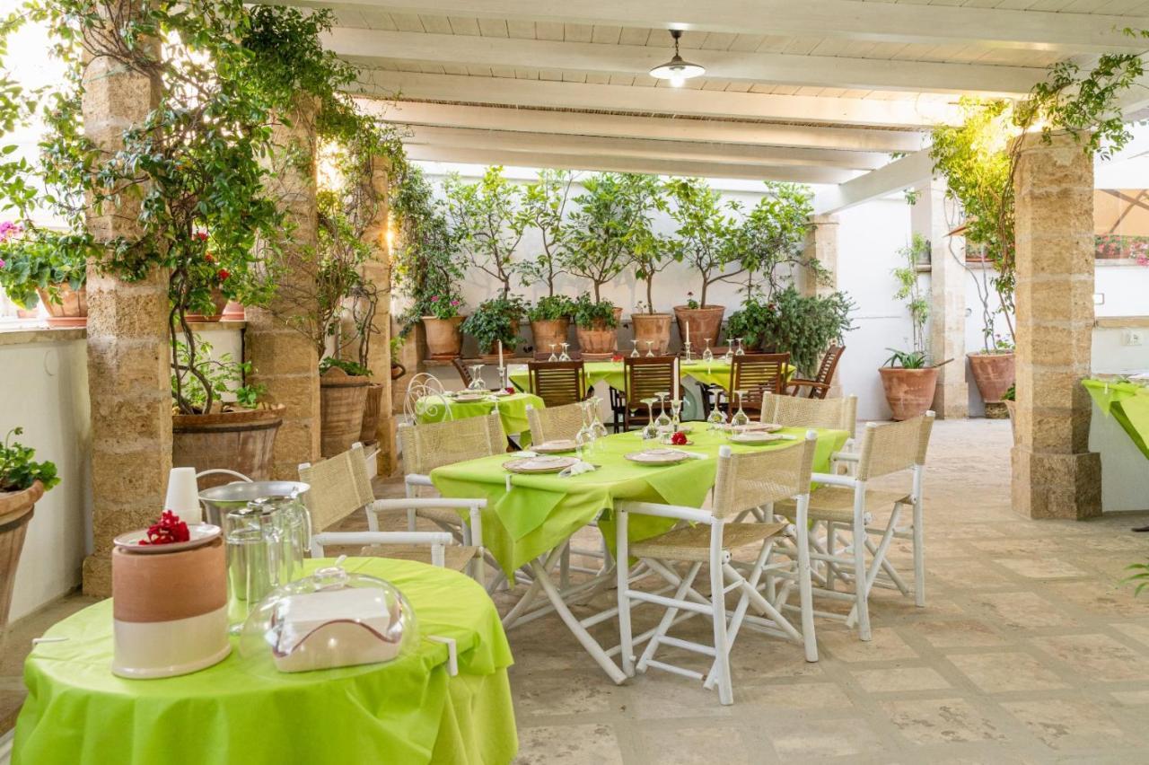 サルヴェ Anticadimora Dei Pepe Bed & Breakfast エクステリア 写真